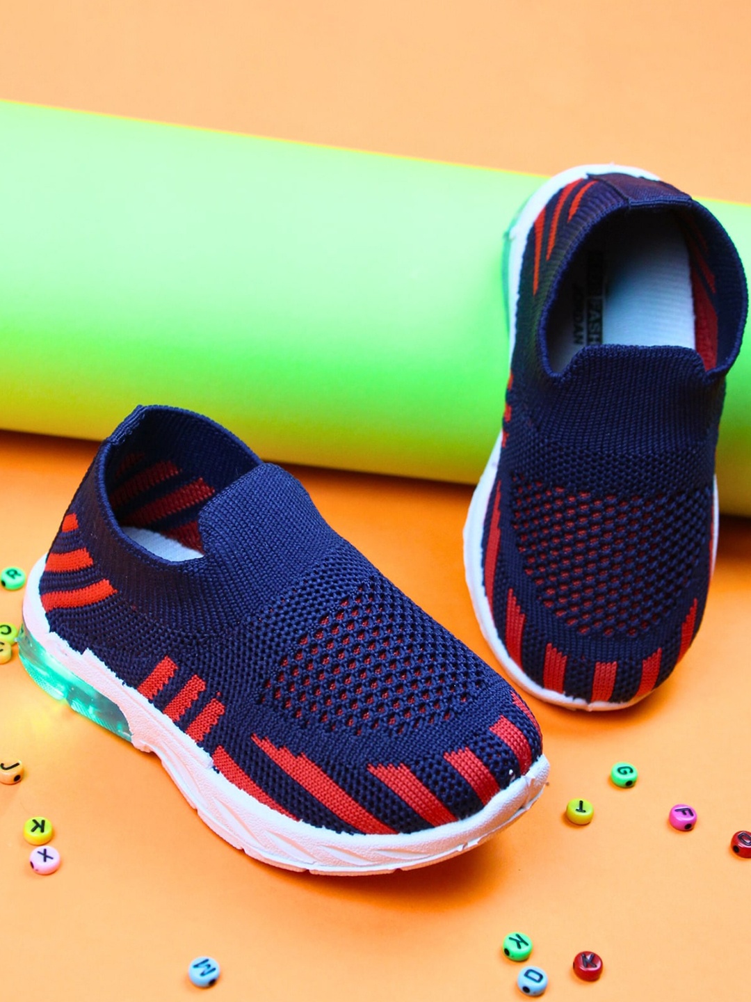 

BAESD Kids Textured Round Toe Lightweight Mesh Slip-On Sneakers, Blue