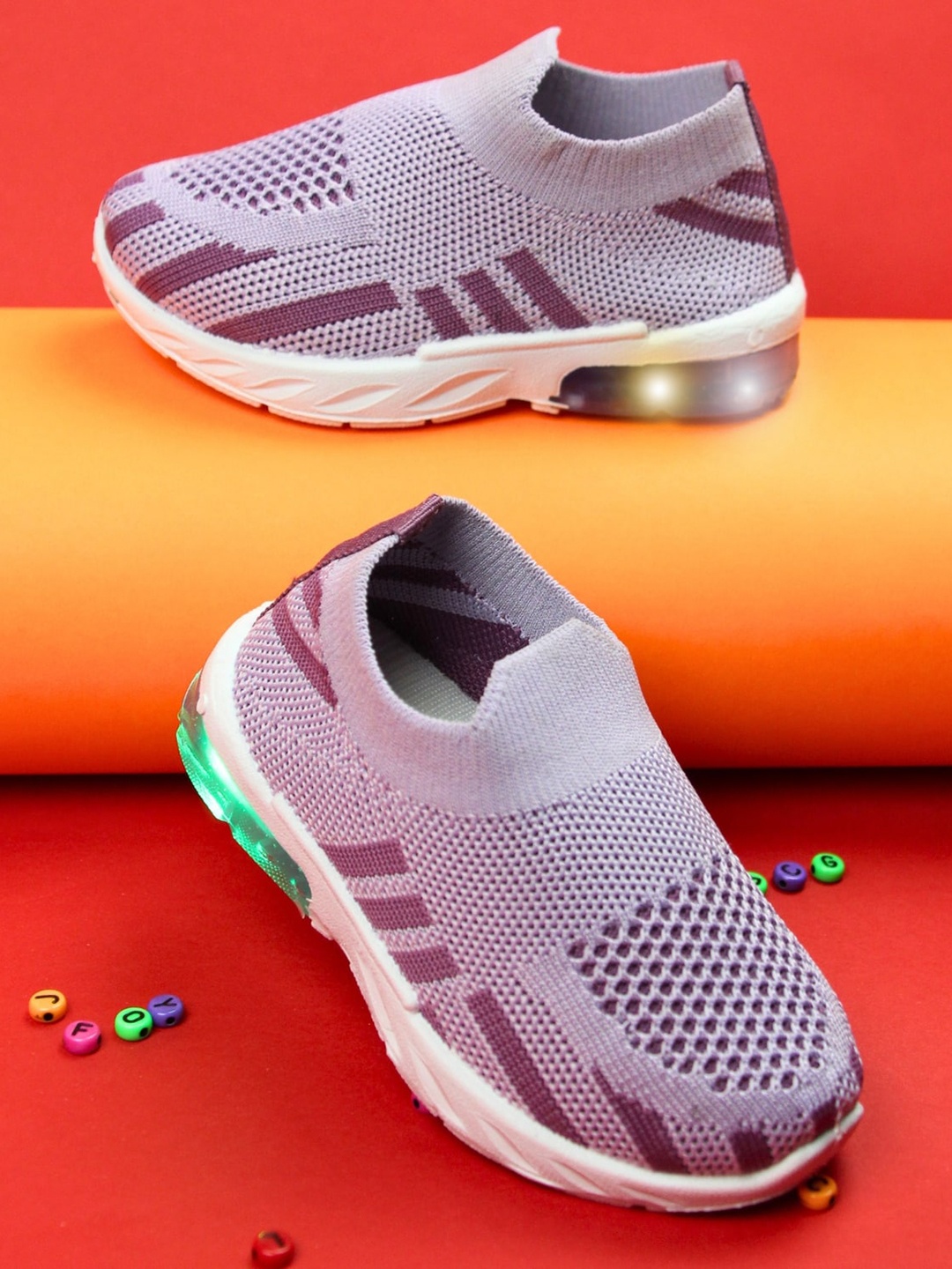 

BAESD Kids Textured Lightweight LED Slip-On Sneakers, Purple