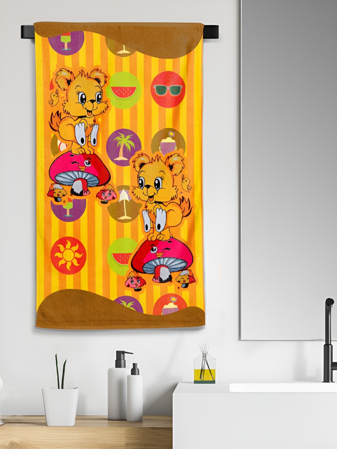 

Aura Yellow & Purple Printed Cotton 300 GSM Bath Towel