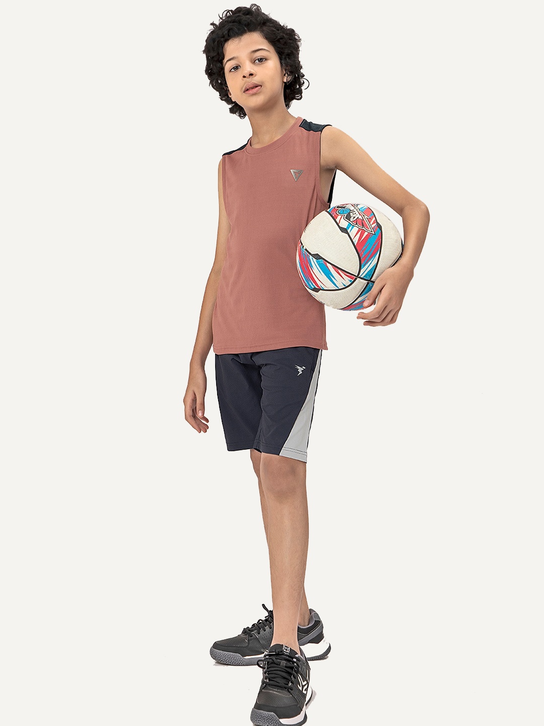 

Technosport Boys Colourblocked T-shirt, Brown