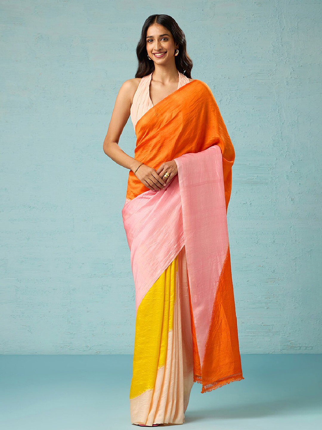 

Taneira Colourblocked Pure Silk Saree, Orange