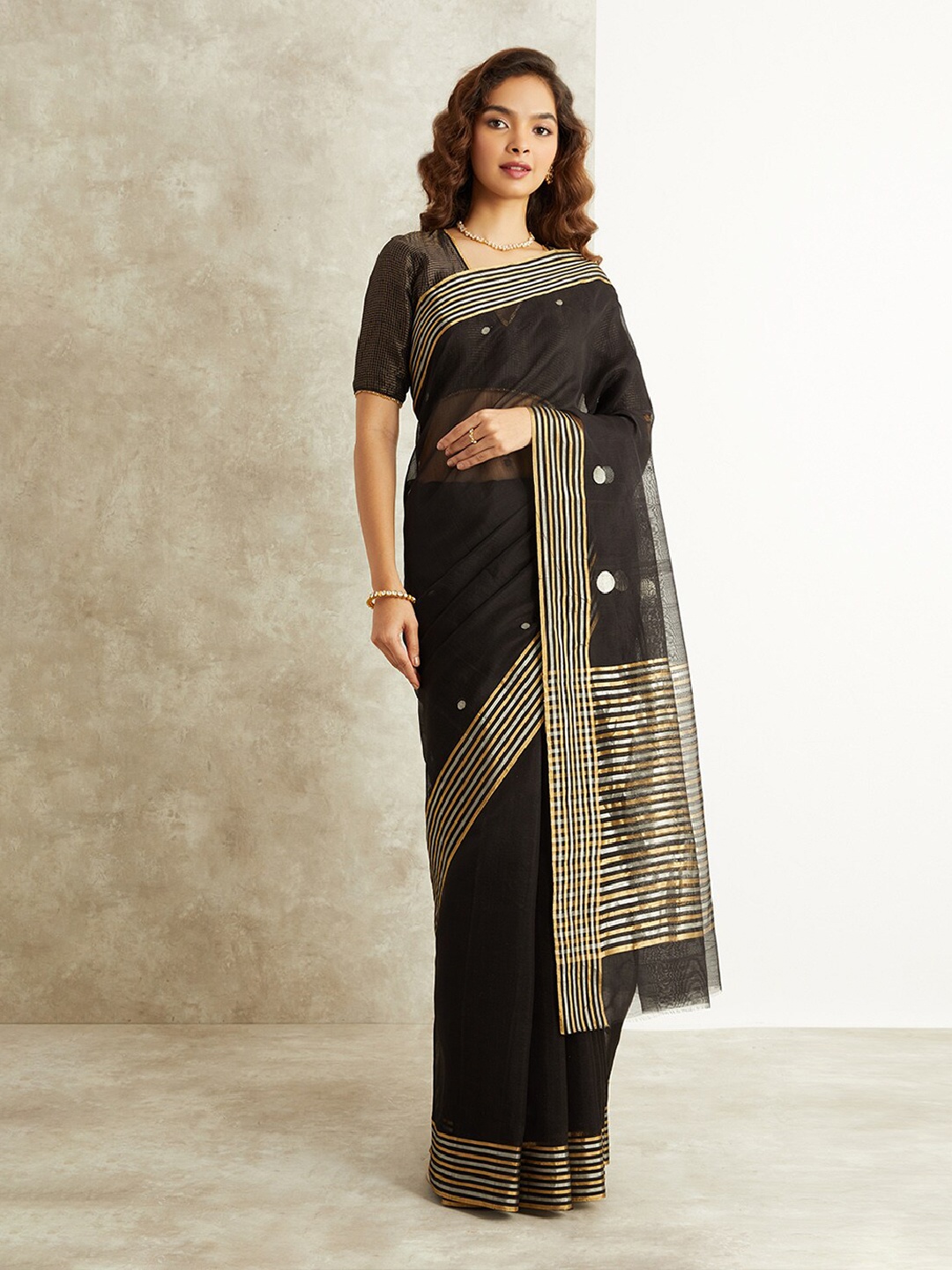 

Taneira Polka Dots Printed Zari Silk Cotton Eknaliya Chanderi Saree, Black