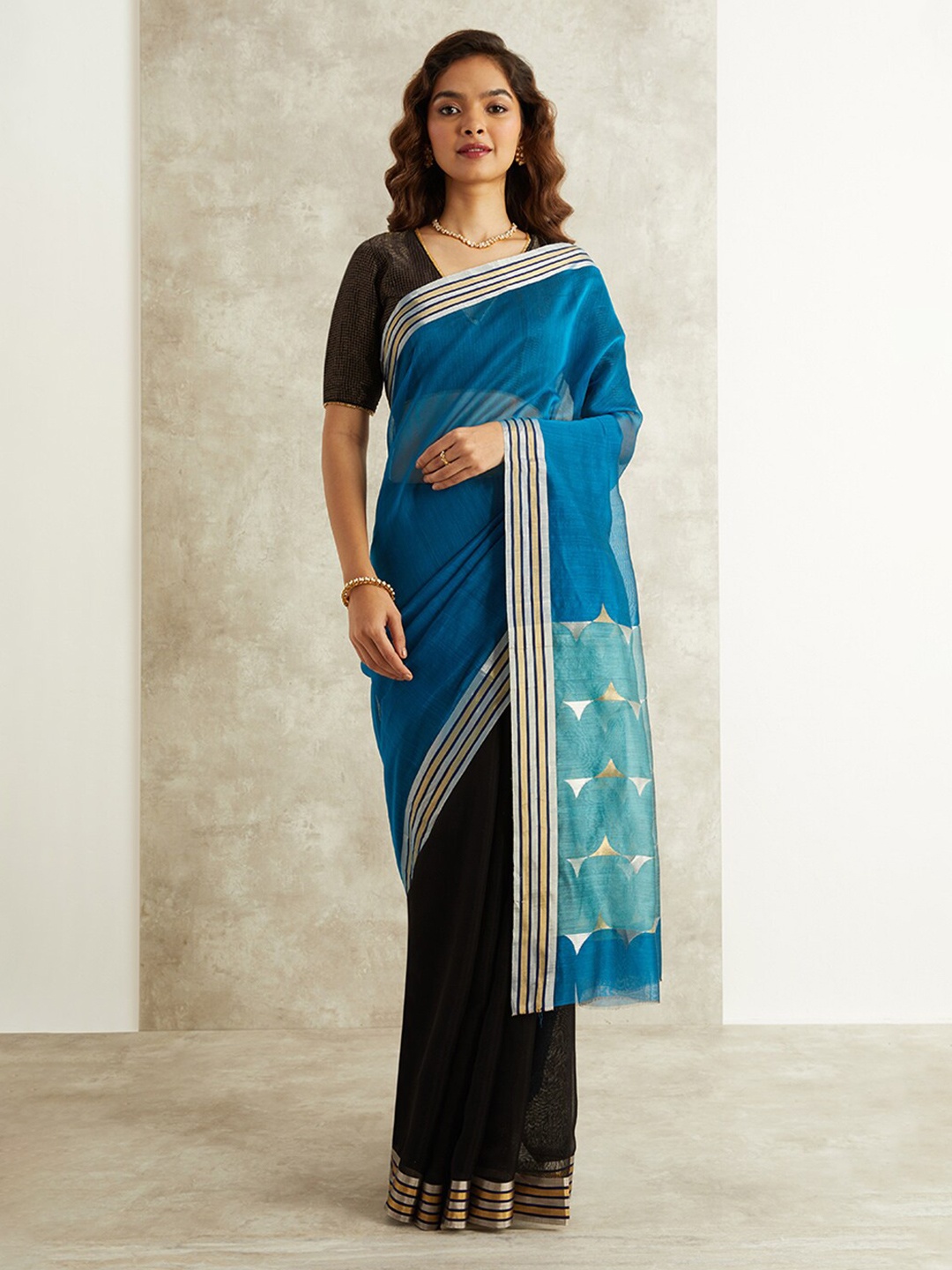 

Taneira Zari Chanderi Saree, Blue