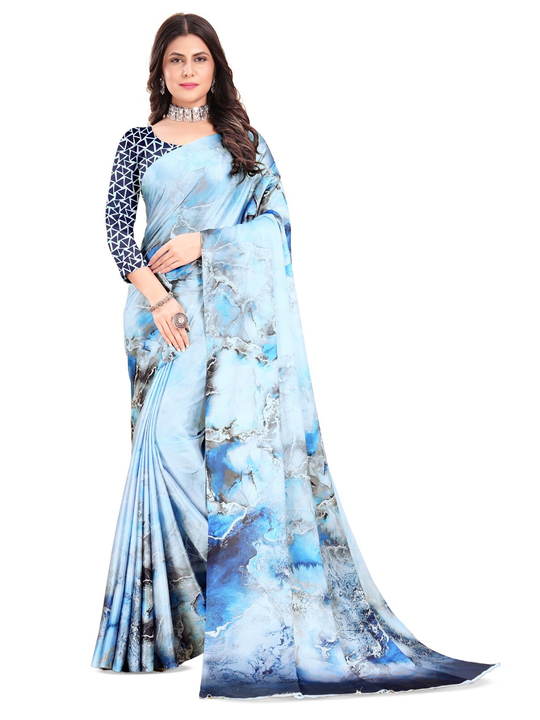 

Inithi Floral Printed Satin Saree, Blue