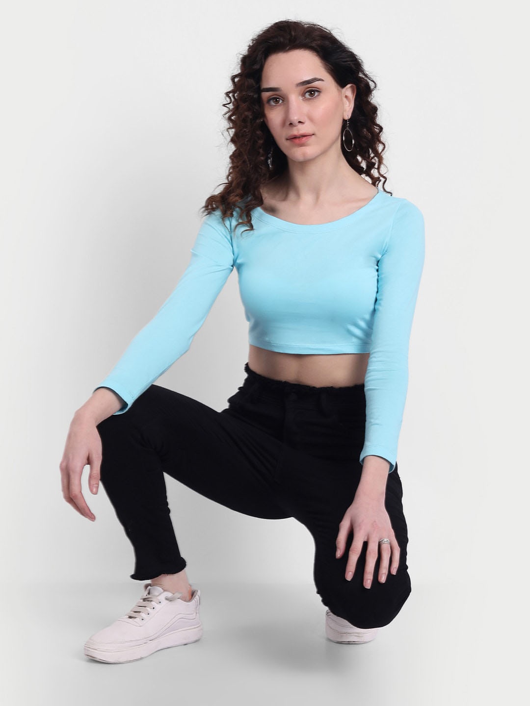 COLOR CAPITAL Round Neck Fitted Crop Top, Blue