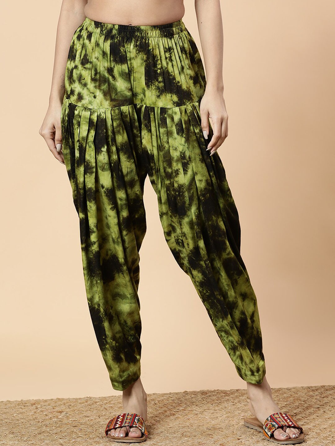 

LetsDressUp Women Tie and Dye Salwar, Green