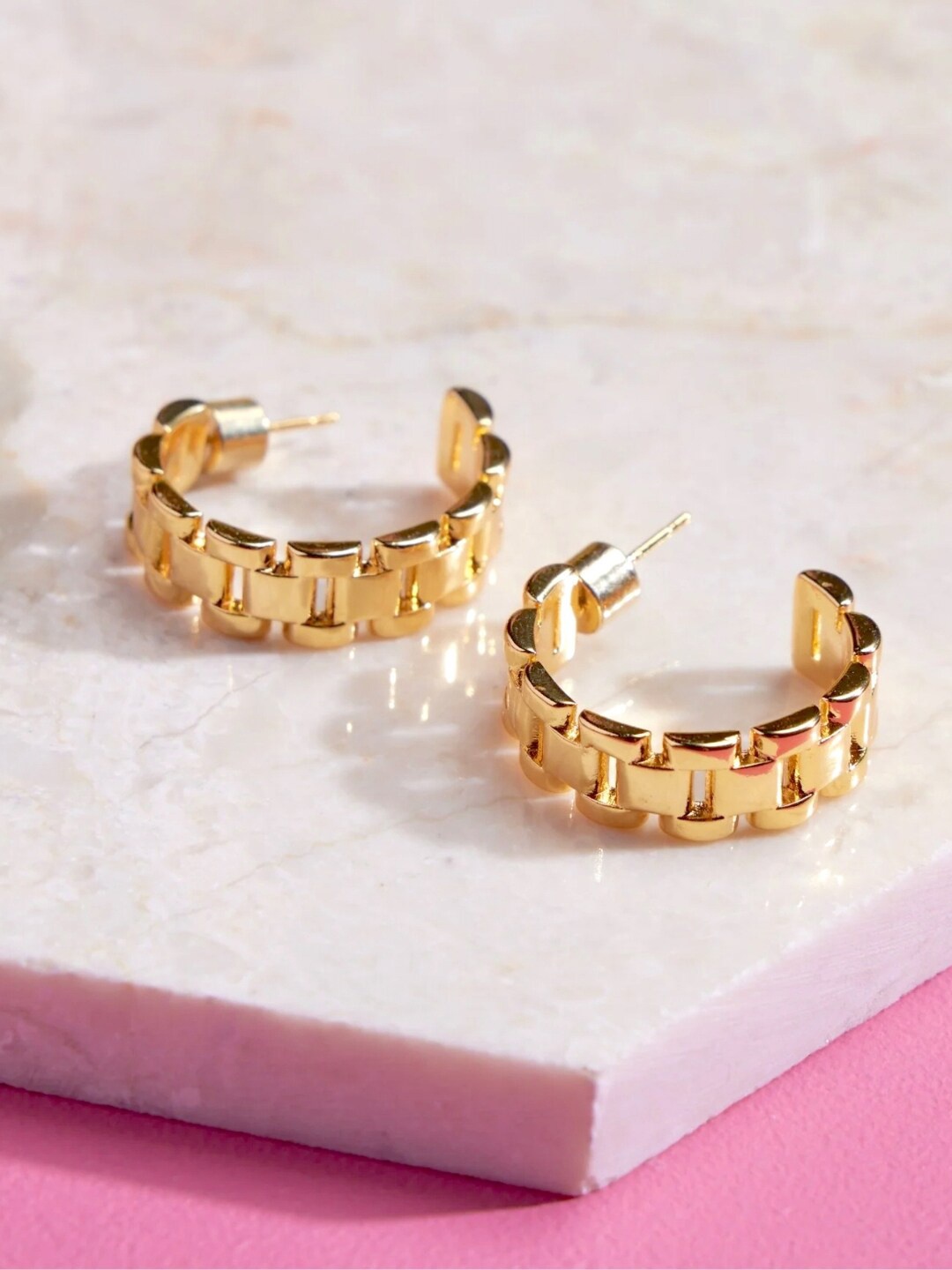 

SALVE Circular Half Hoop Earrings, Gold