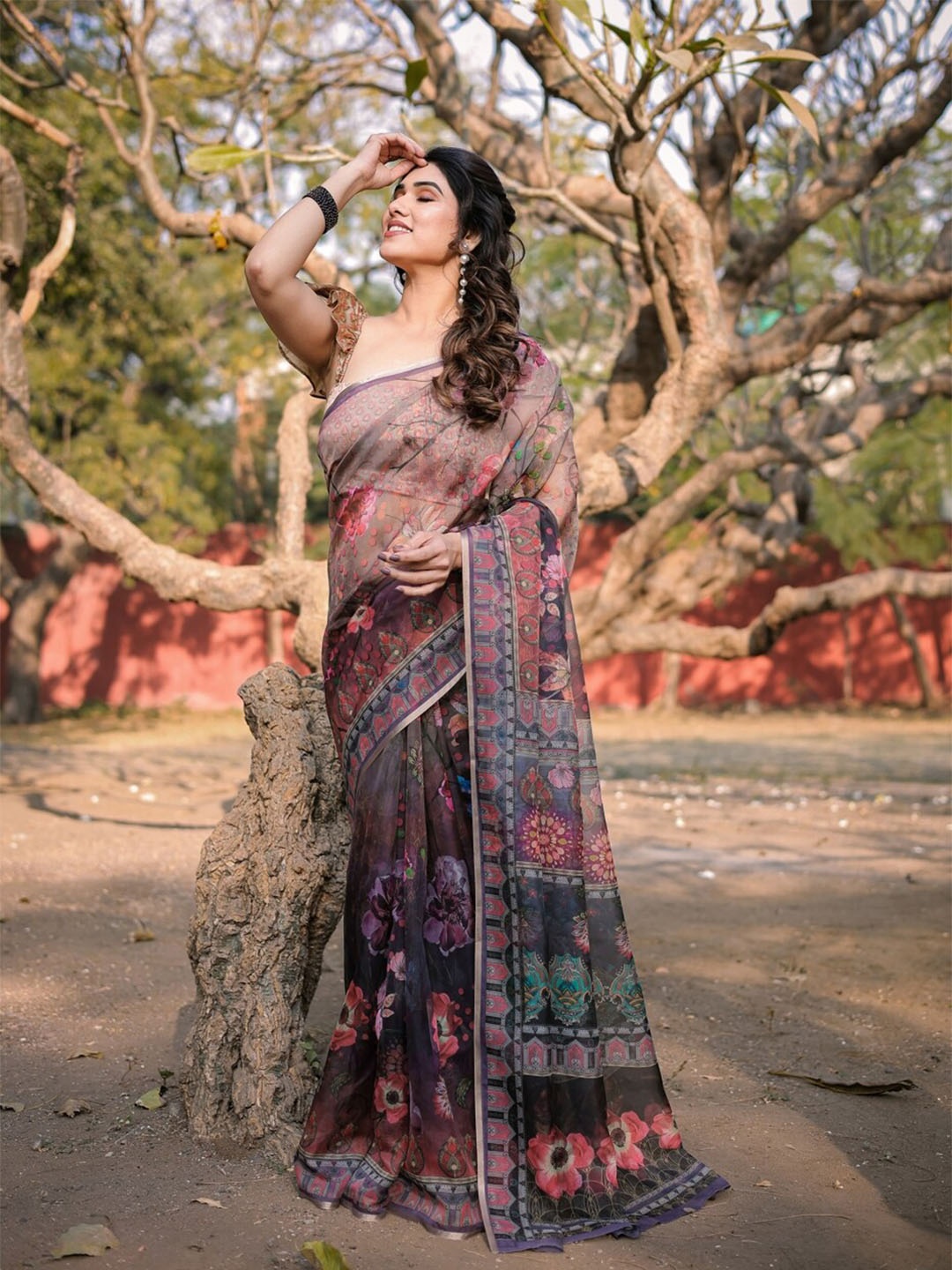 

MIRCHI FASHION Floral Printed Zari Organza Saree, Purple