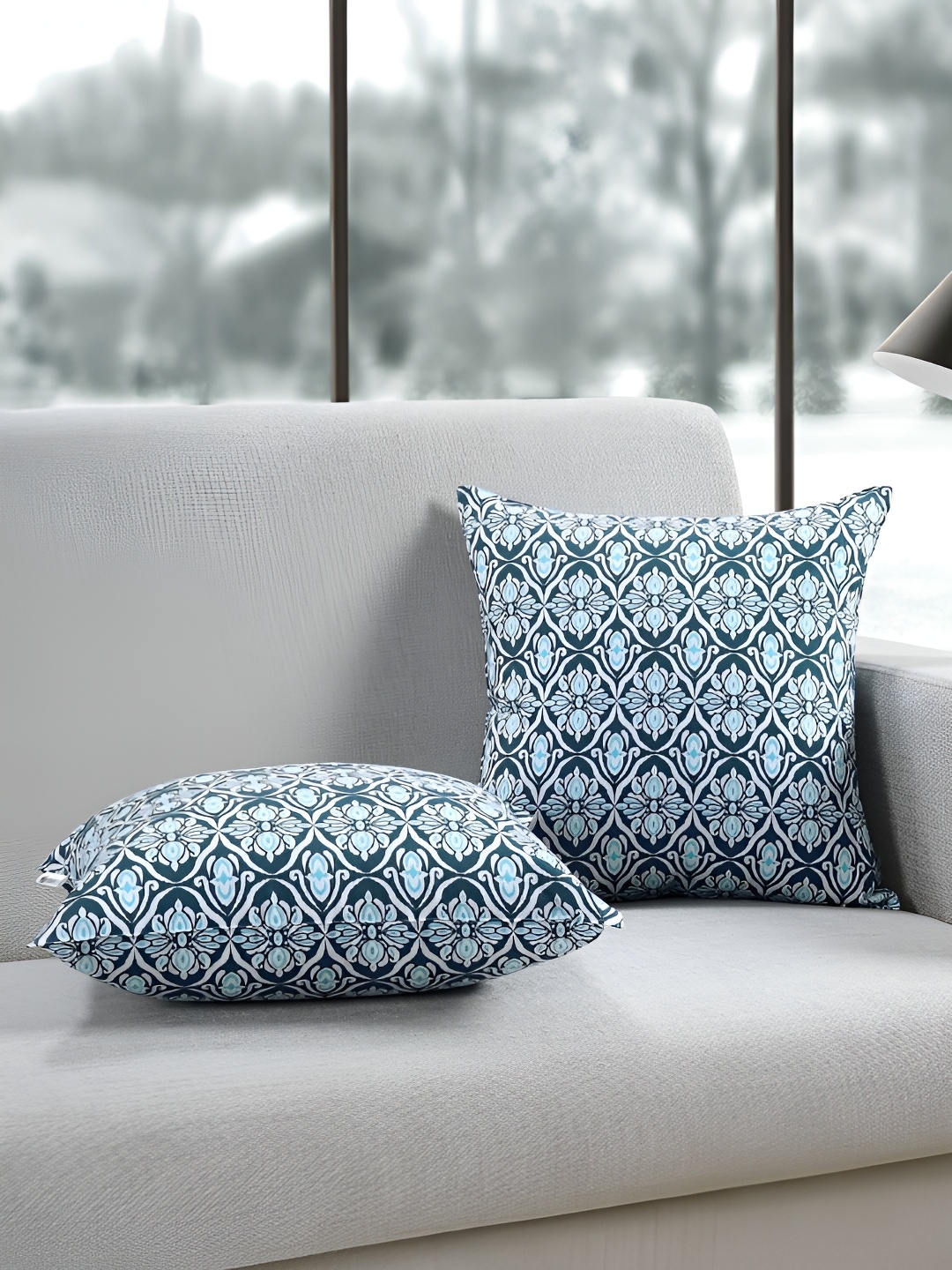 

Aurave Blue 2 Pieces Floral Square Cushion Covers