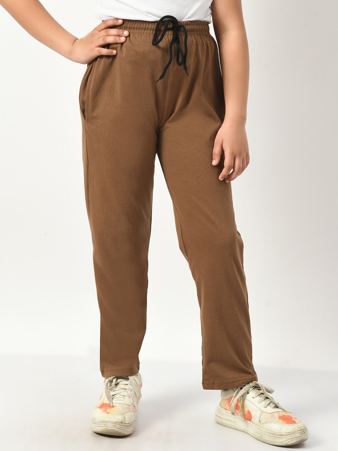 

BAESD Girls Relaxed Fit Mid Rise Track Pants, Brown