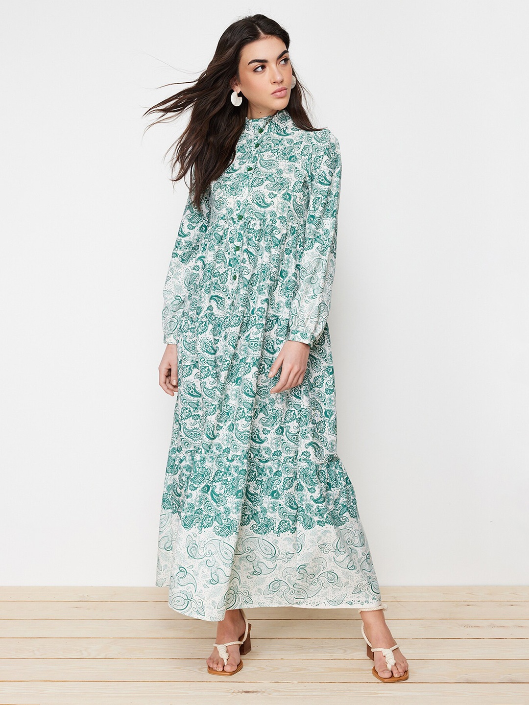 

Trendyol Mandarin Collar Floral Printed Maxi Dress, White