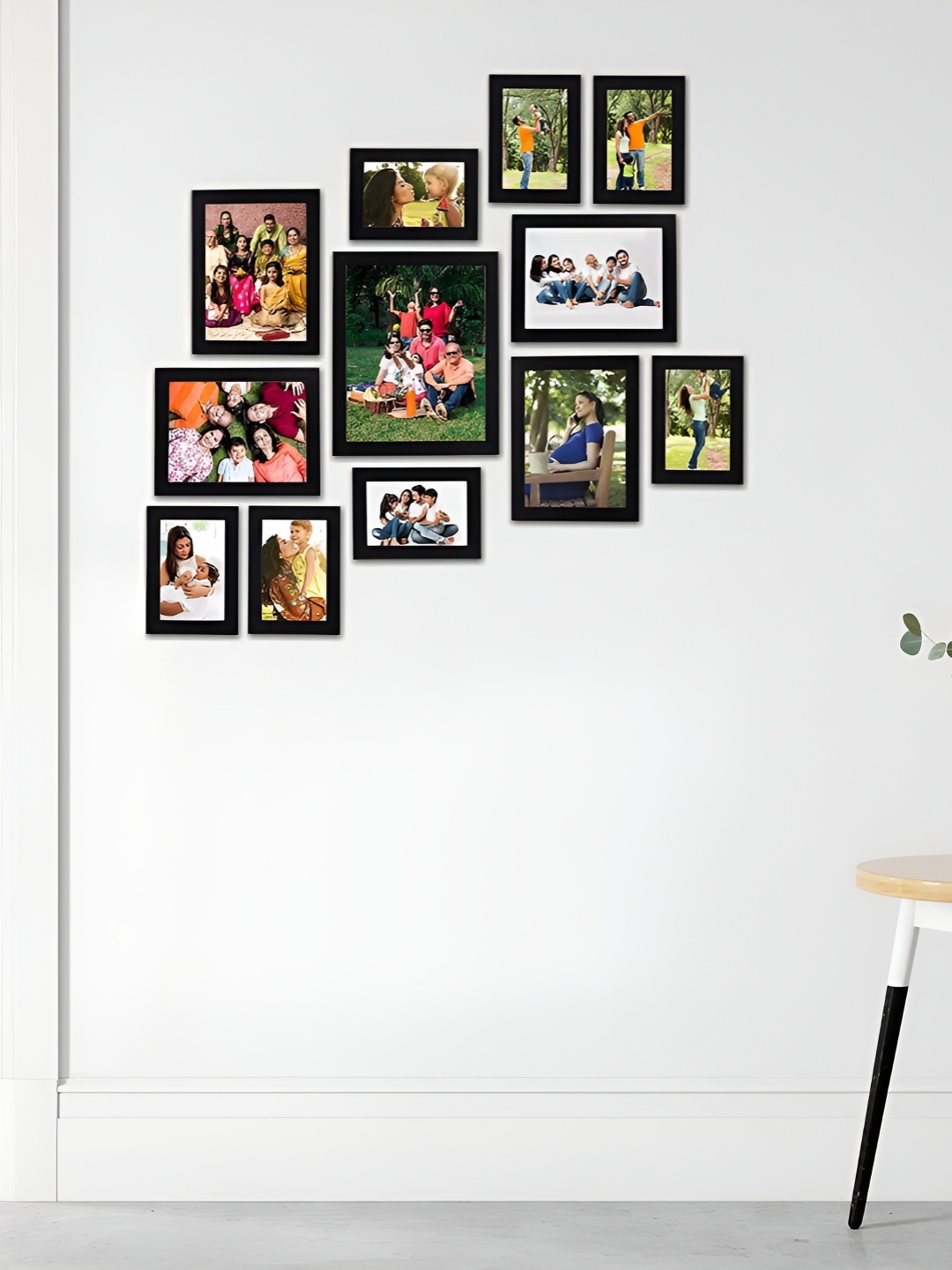 

Stuthi Arts Black 12Pcs Wooden Wall Photo Frames