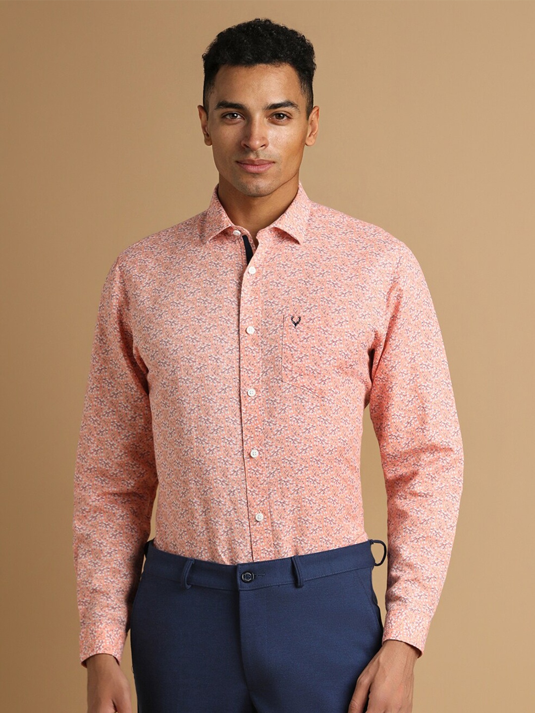 

Allen Solly Slim Fit Floral Printed Cotton Linen Formal Shirt, Peach