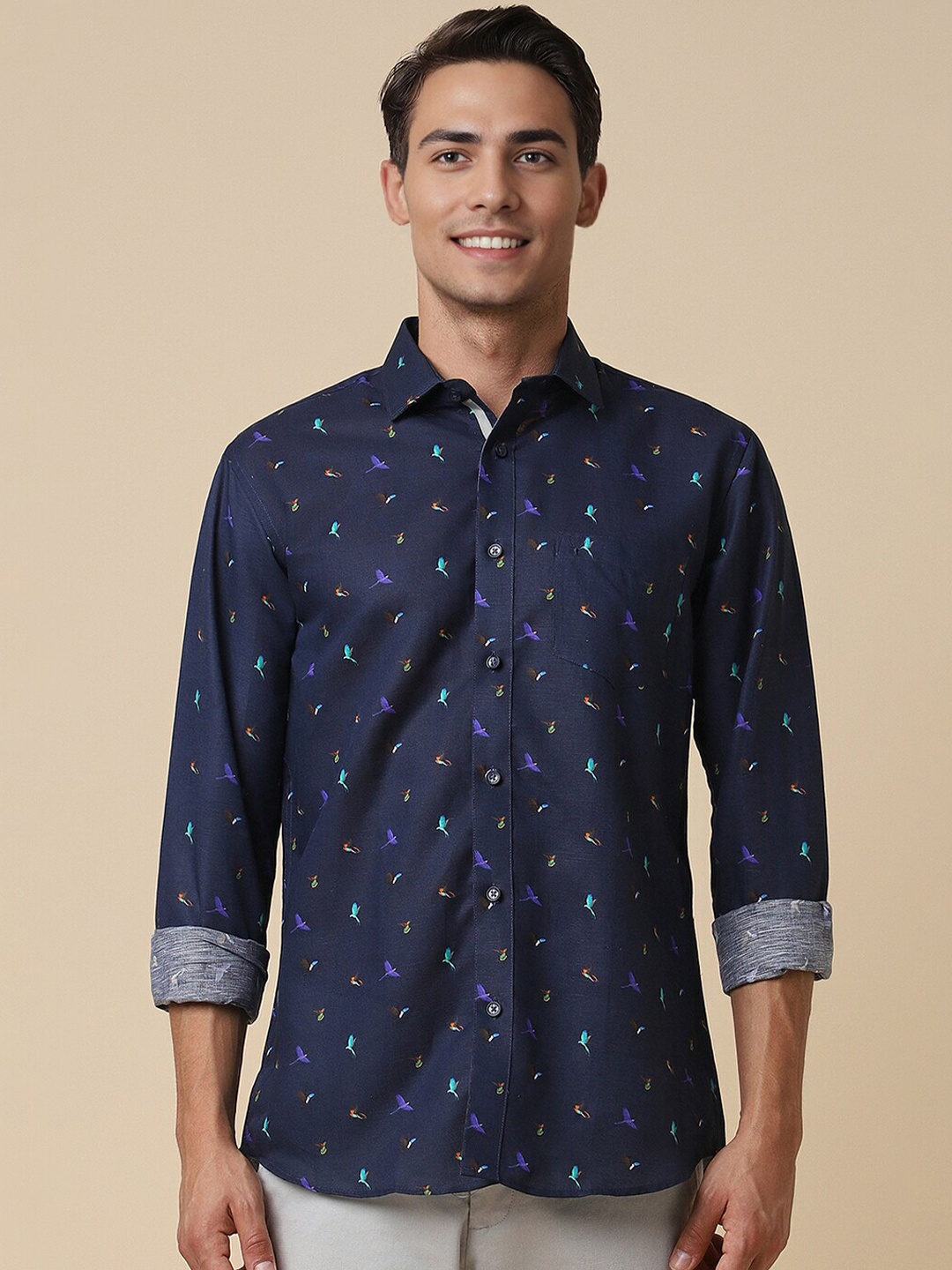 

Allen Solly Slim Fit Conversational Printed Linen & Cotton Casual Shirt, Navy blue