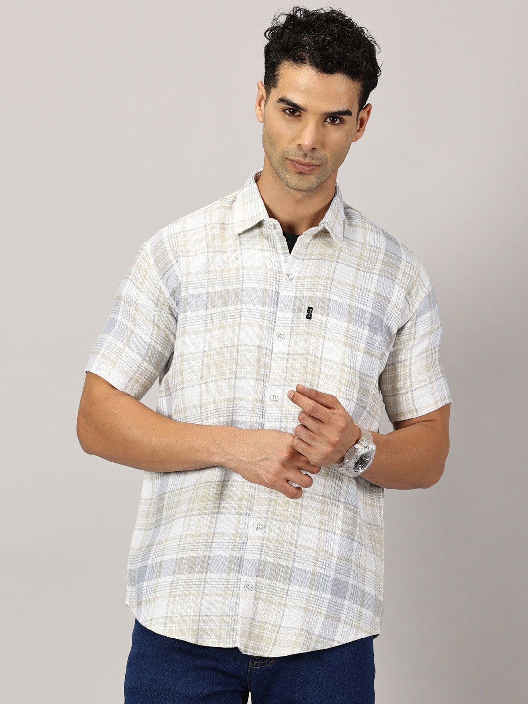 

Rodzen Standard Tartan Checked Spread Collar Short Sleeves Cotton Casual Shirt, White