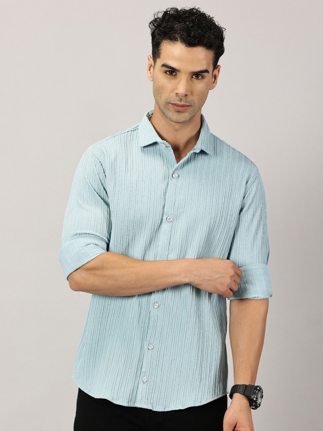 

Rodzen Standard Textured Spread Collar Cotton Casual Shirt, Blue