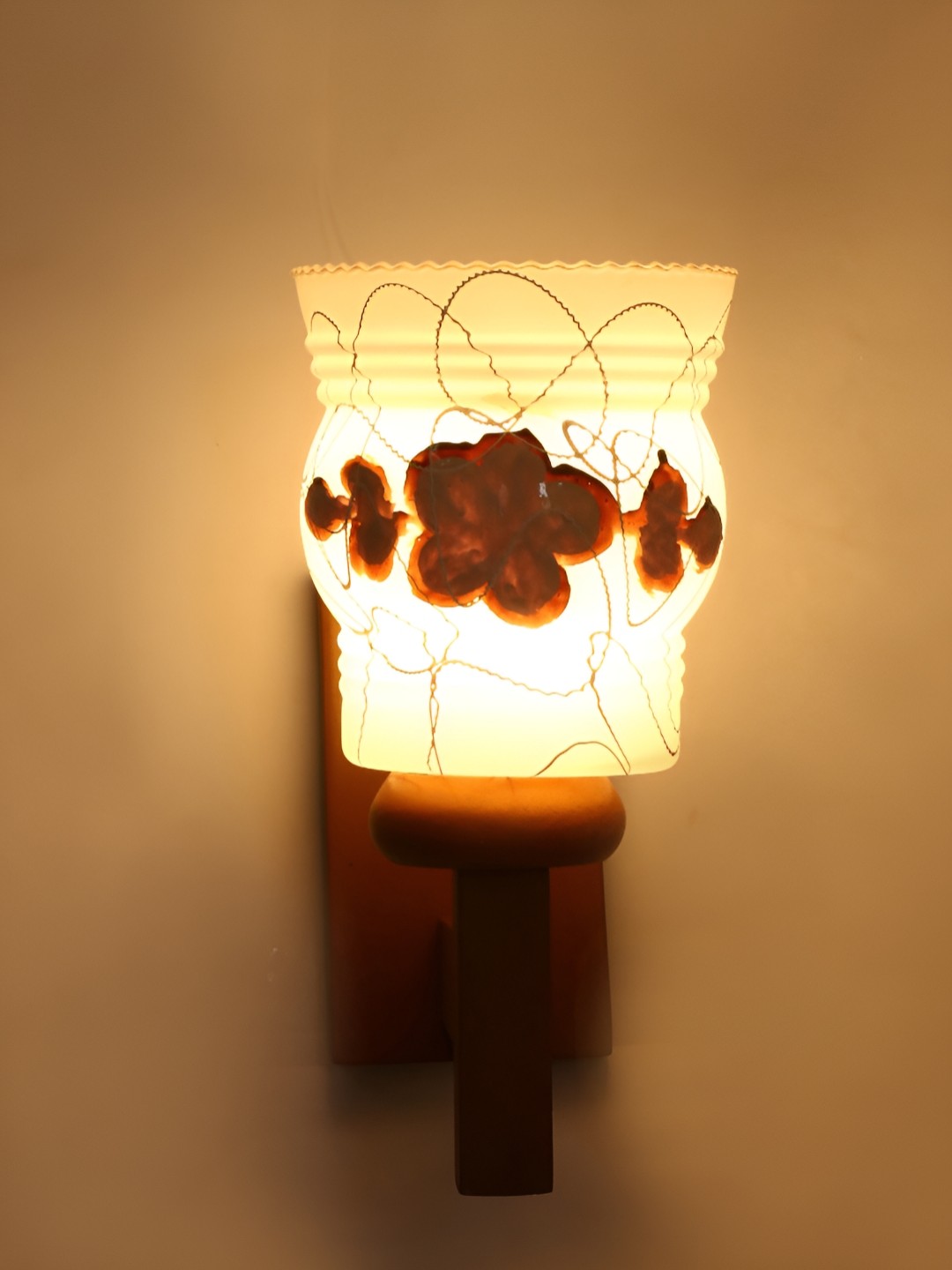 

1ST TIME White & Brown Printed Glass Traditional Wall Lamp