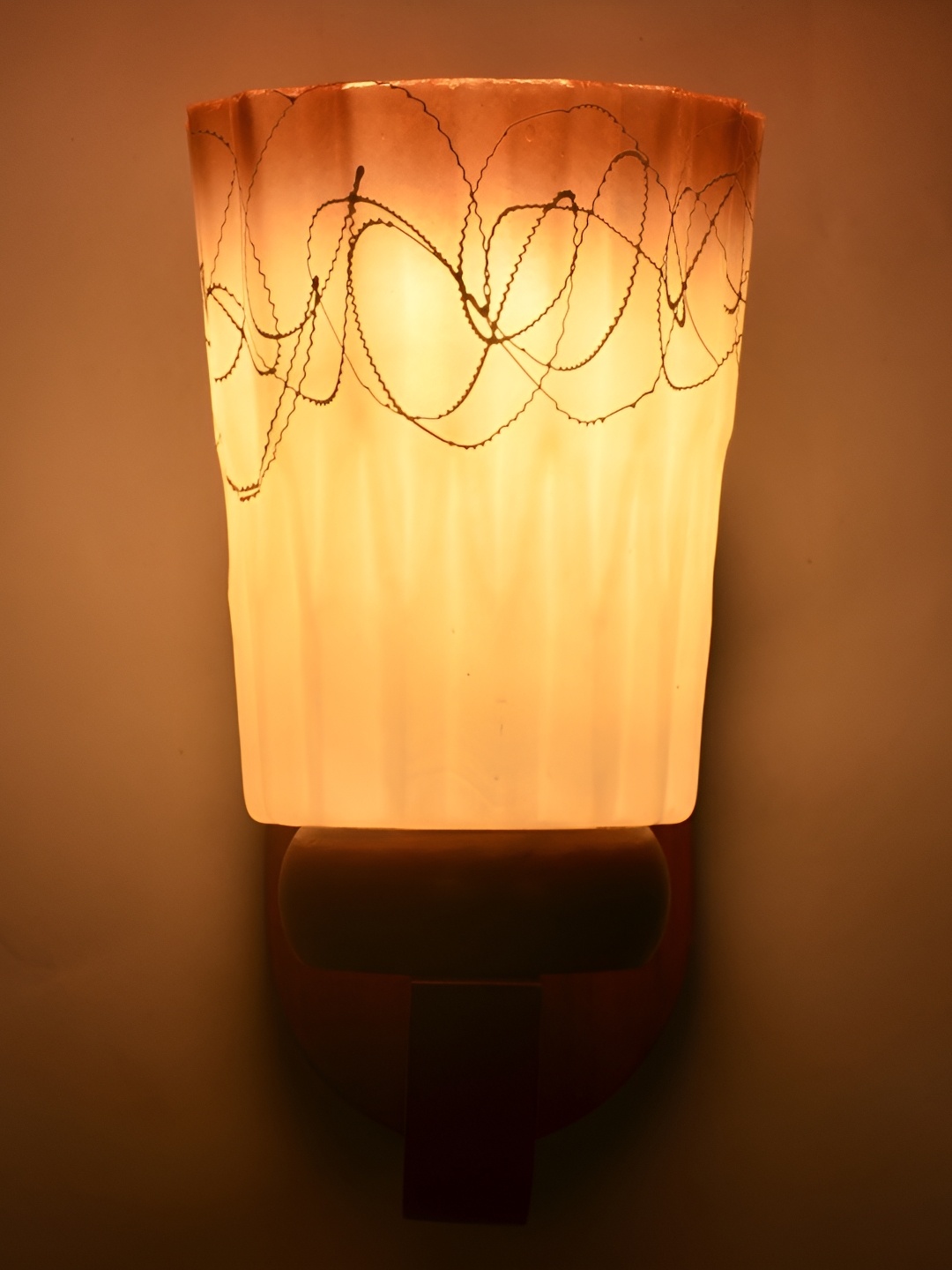 

1ST TIME Red & White Printed Glass Contemporary Wall Lamp