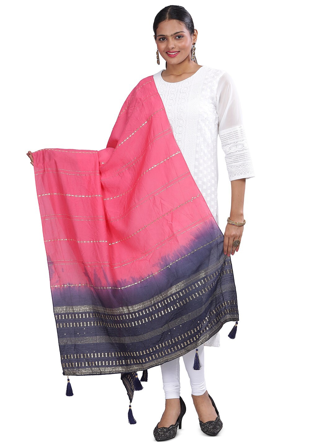 

Aanys Culture Striped Zari Dupatta, Peach