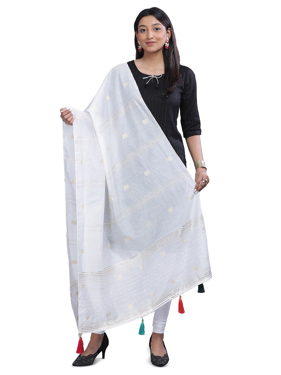 

Aanys Culture Striped Zari Dupatta, White