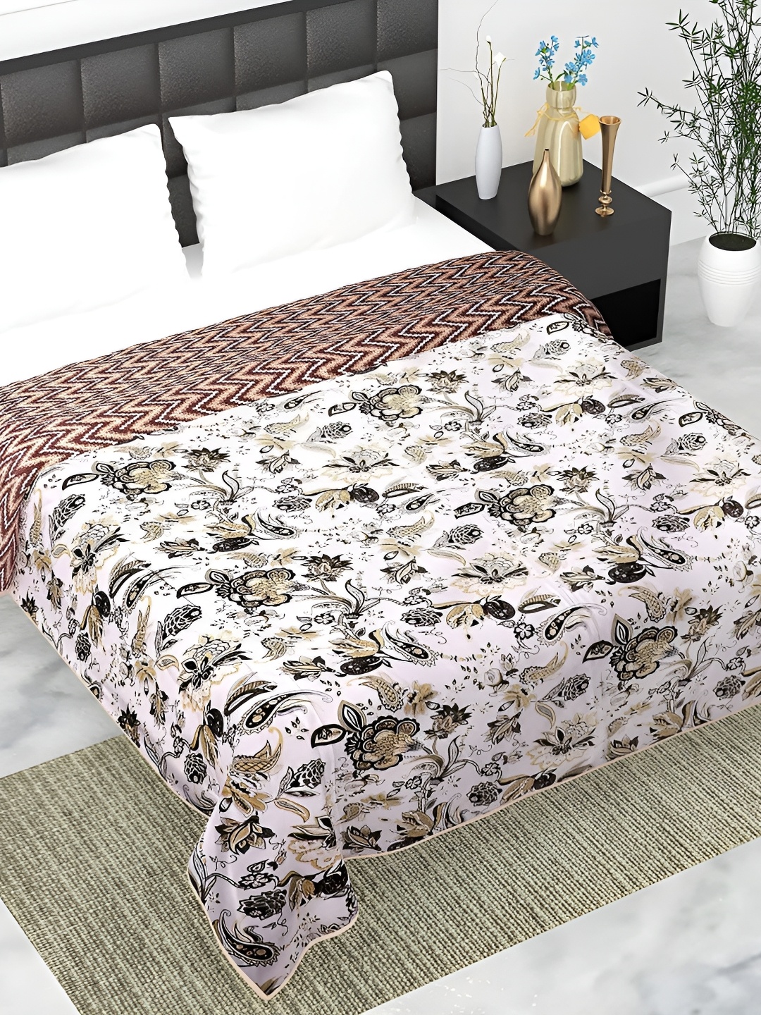 

RF RELAXFEEL Red & White Floral Cotton Heavy Winter 150 GSM Single Bed Dohar
