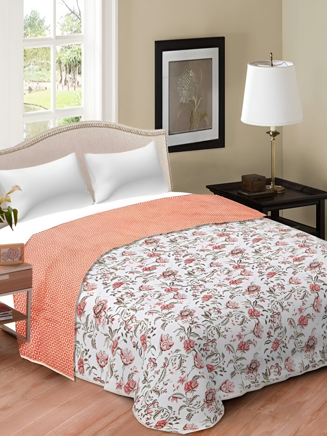 

RF RELAXFEEL White & Peach Floral Cotton Heavy Winter 150 GSM Double Bed Dohar