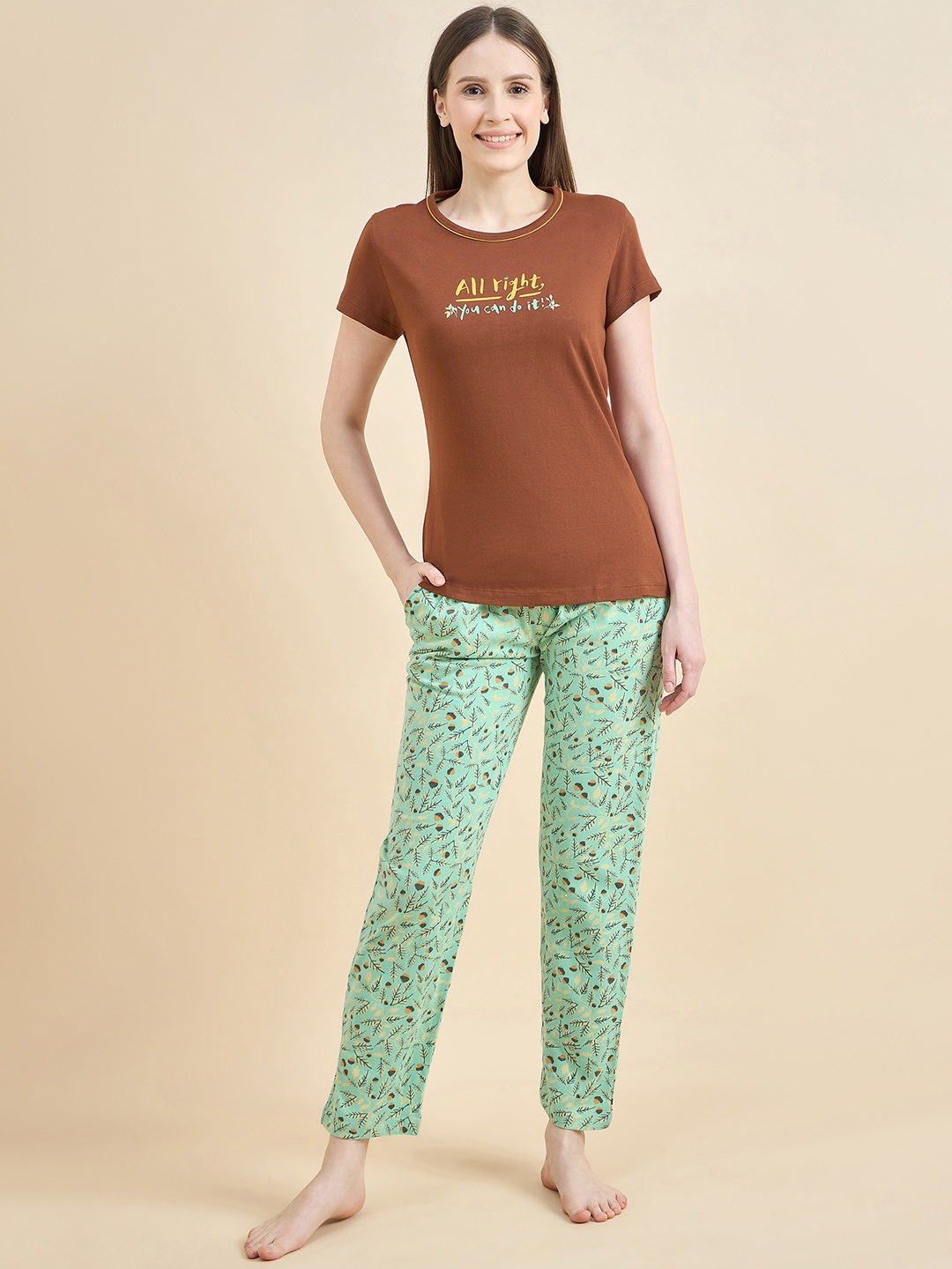 

ETC Brown Typography Printed Round Neck Pure Cotton Night suit