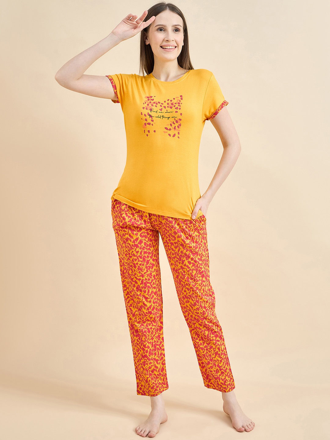 

ETC Typography Printed Round Neck Night suit, Yellow