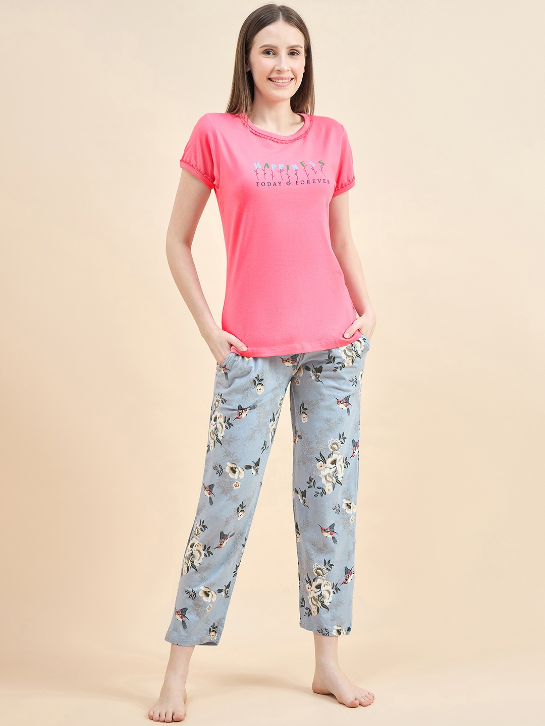 

ETC Typography Printed Round Neck Night suit, Pink