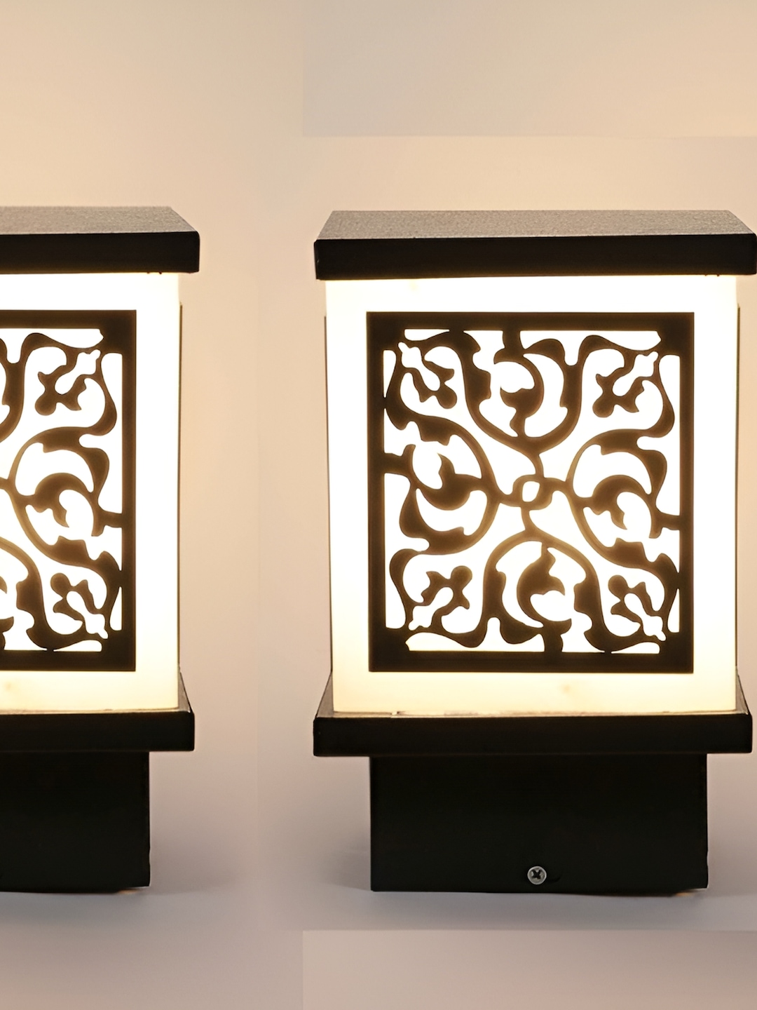 

DENICRAAS Set Of 2 Black & White Textured Outdoor Lamp