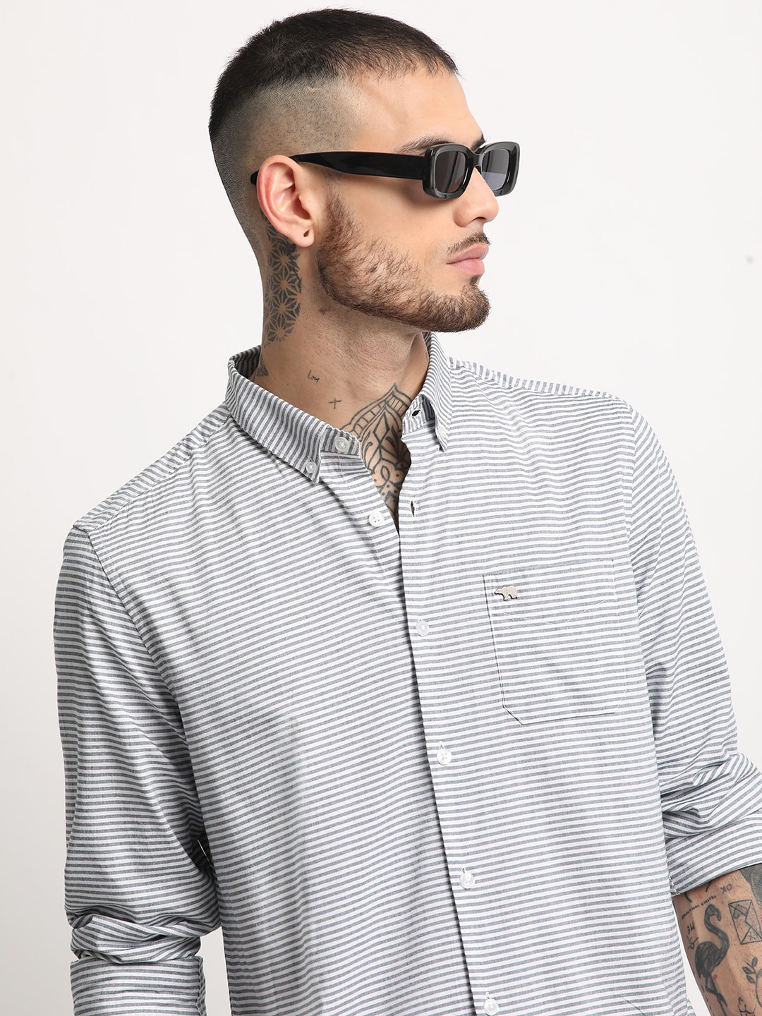 

THE BEAR HOUSE Slim Fit Horizontal Stripes Opaque Striped Casual Shirt, Grey