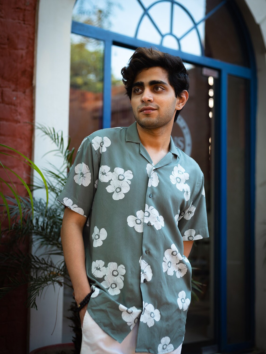 

JAVINISHKA Floral Printed Classic Opaque Casual Shirt, Green