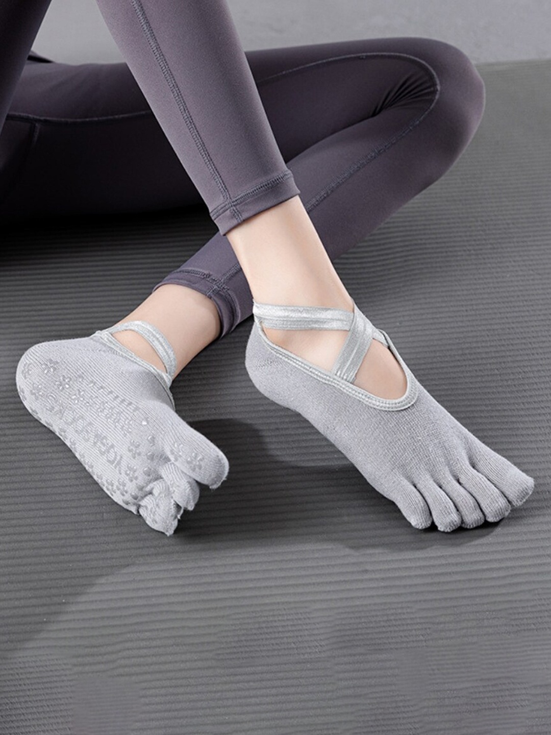 

BAESD Women Non-Slip Grips Anti Slip Shoe Liners Yoga Socks, Grey