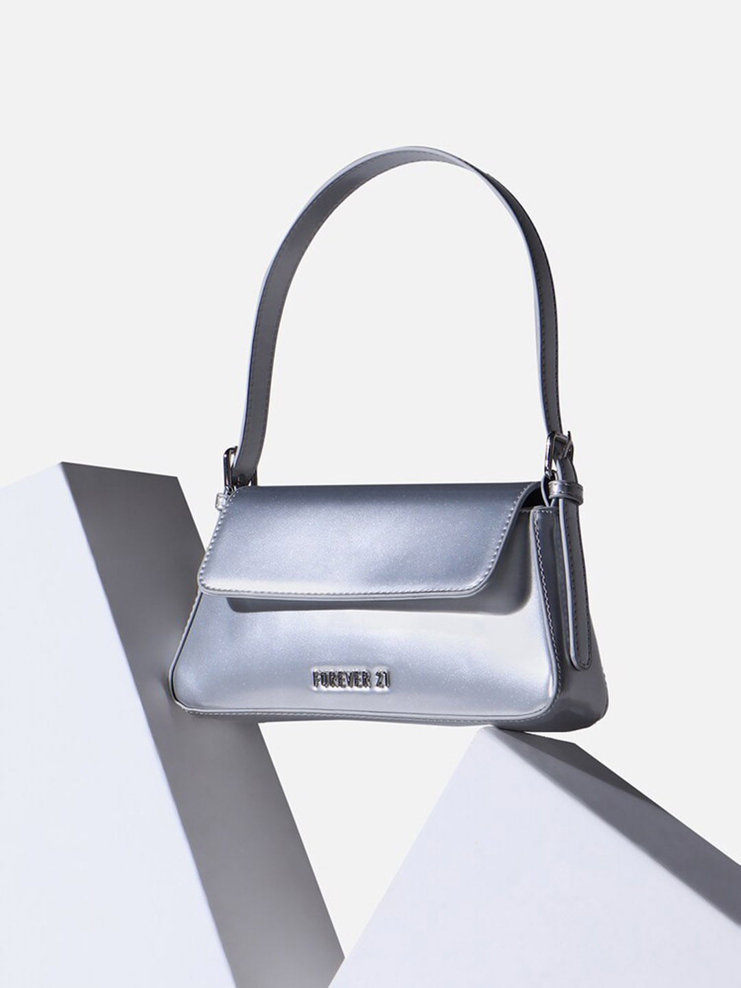 

FOREVER 21 Shoulder Baguette Bag, Silver