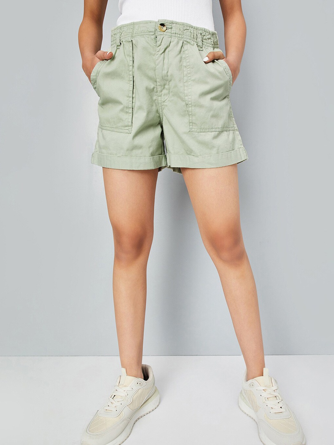 

max Girls Mid-Rise Pure Cotton Shorts, Olive