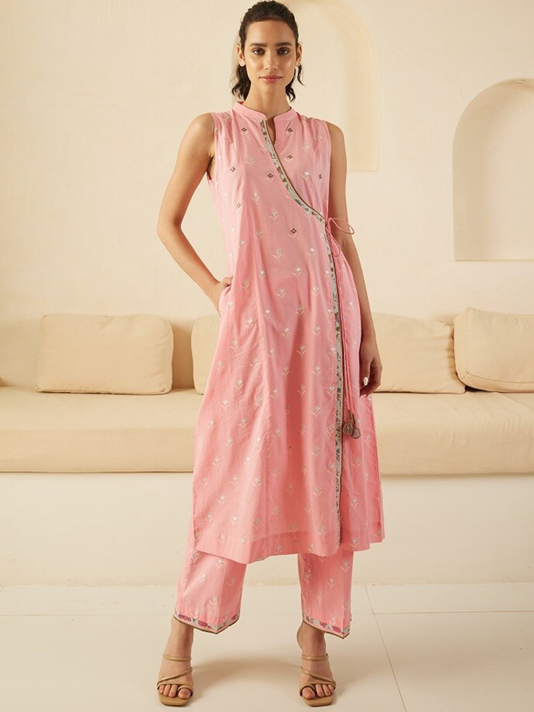 

STADO Ethnic Motifs Embroidered Mandarin Collar Angrakha Kurta with Trousers, Pink