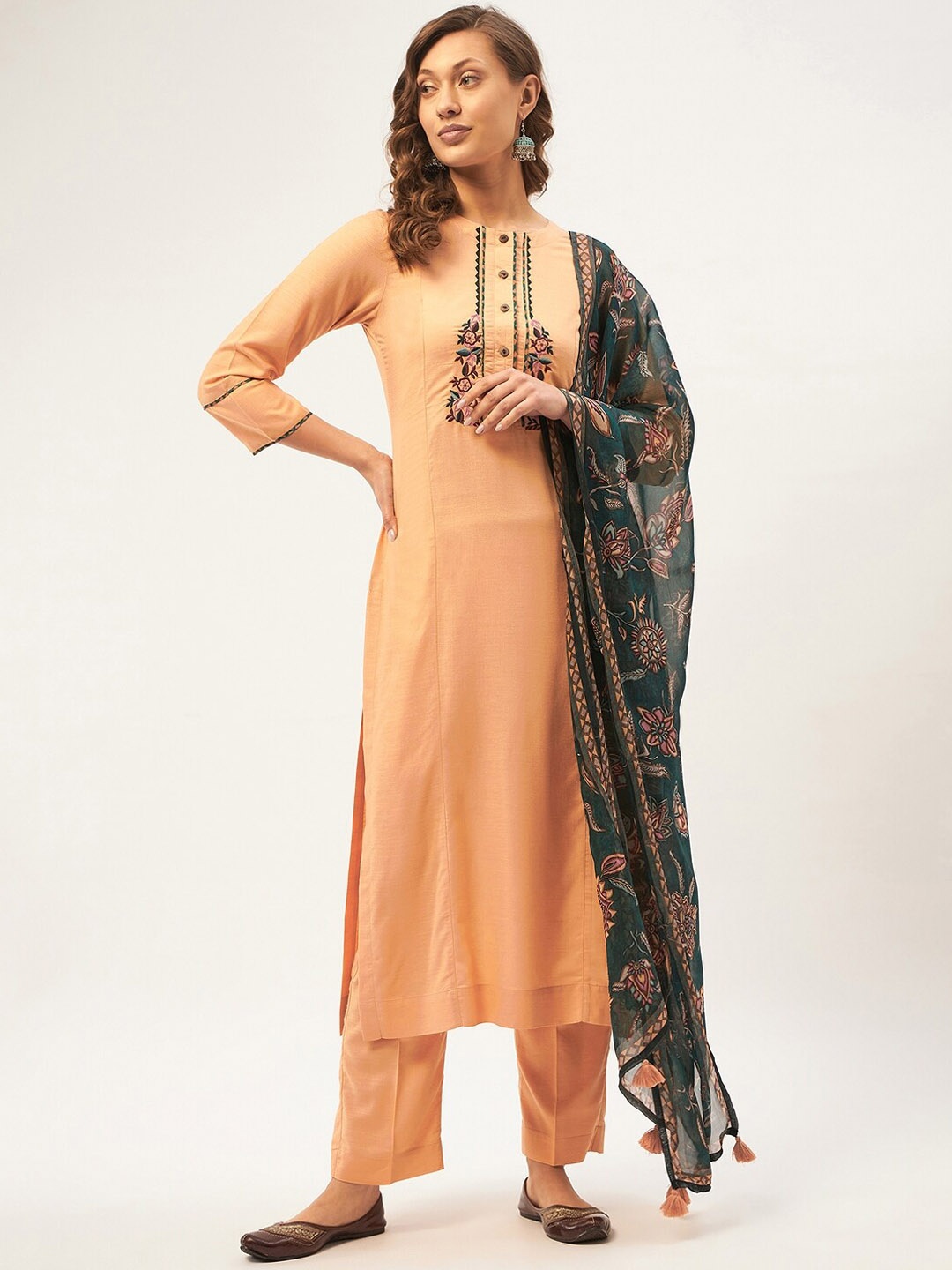 

STADO Floral Embroidered Kurta with Trousers & With Dupatta, Peach