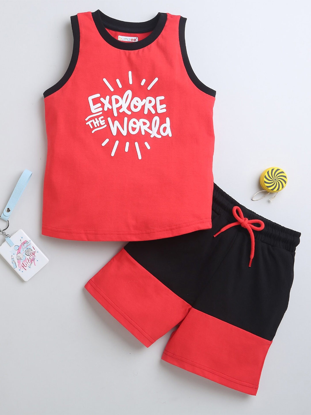 

BUMZEE Boys Printed T-shirt with Shorts, Red