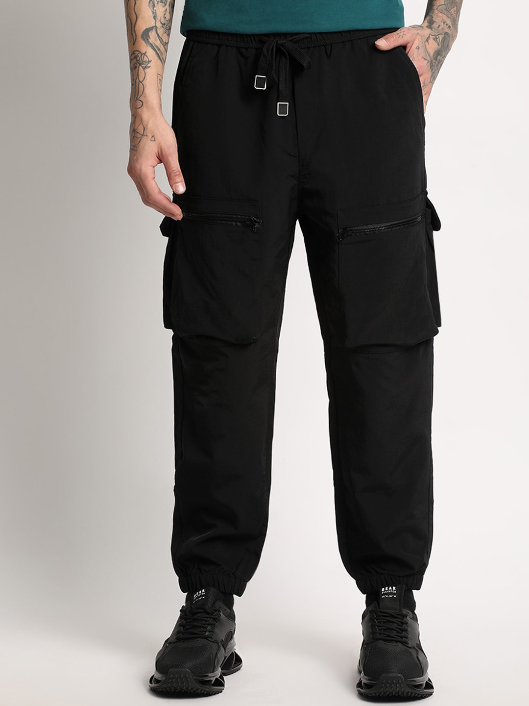 

THE BEAR HOUSE Men Cargo Trousers, Black