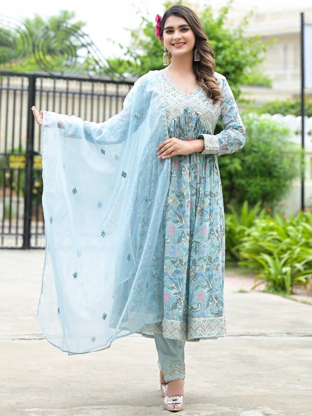 

Mitera Floral Embroidered V-Neck Long Sleeves Mirror Work Pure Cotton Kurta Set, Blue