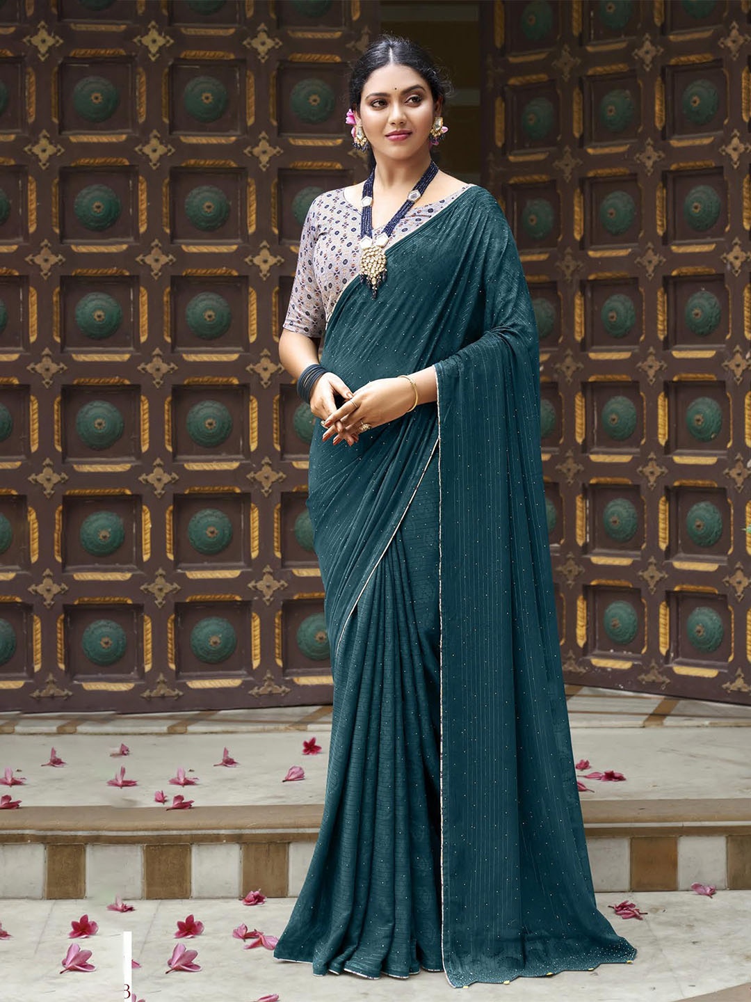 

VIRICA Floral Pure Georgette Saree, Pink