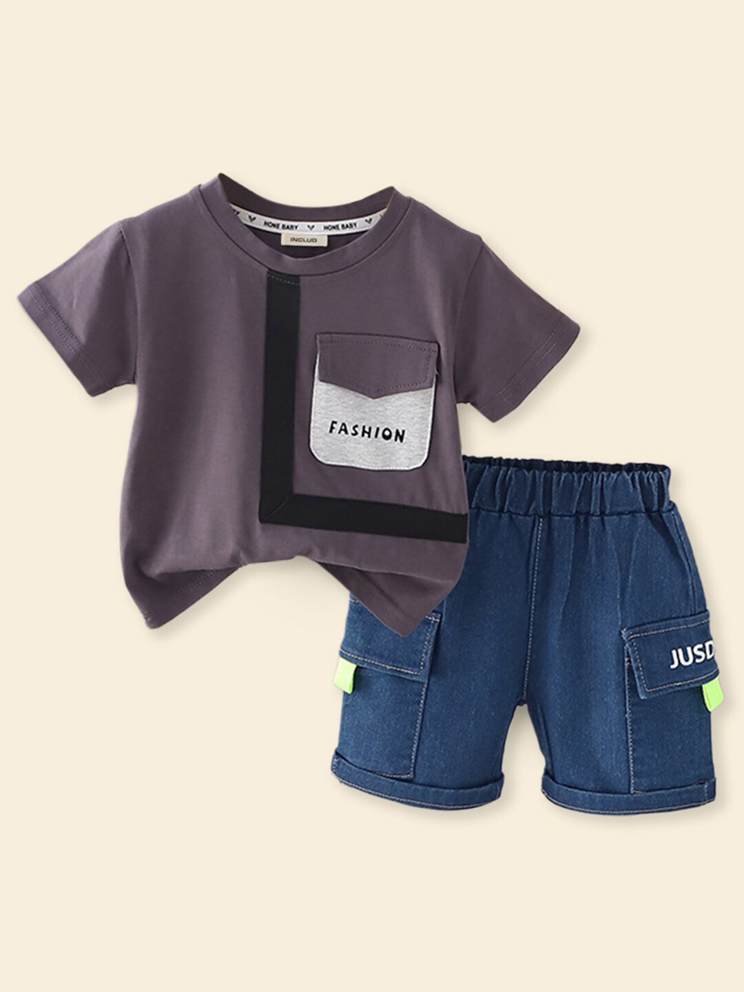 

INCLUD Boys Printed Flap Pocket T-shirt & Shorts Clothing Set, Grey