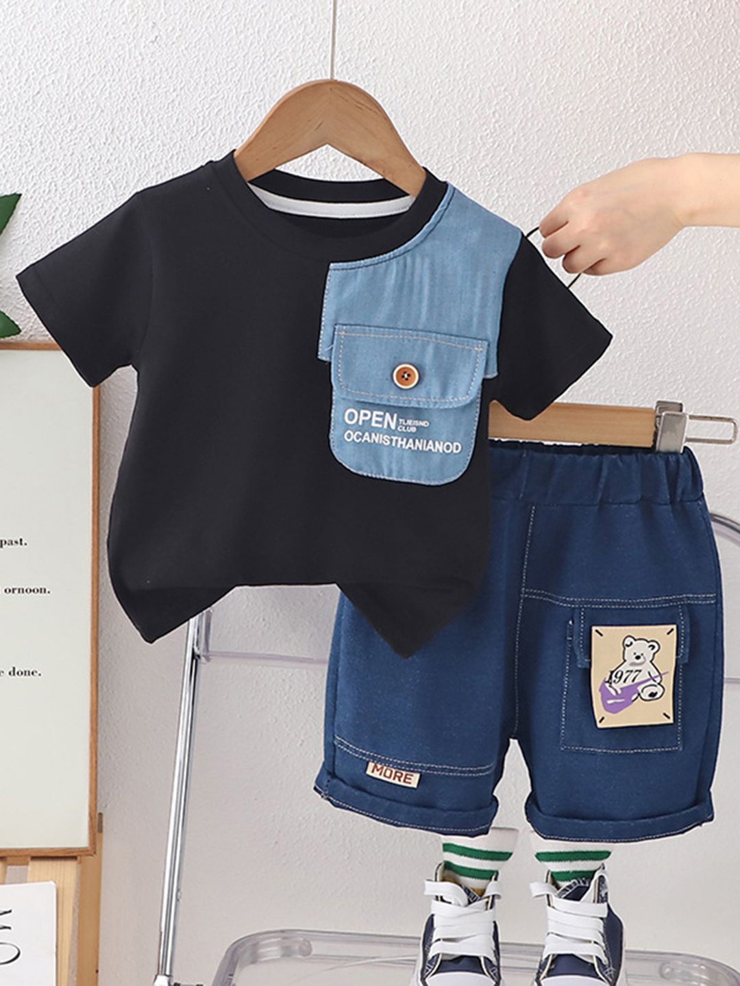 

INCLUD Boys Round Neck T-shirt with Graphic Denim Shorts, Black