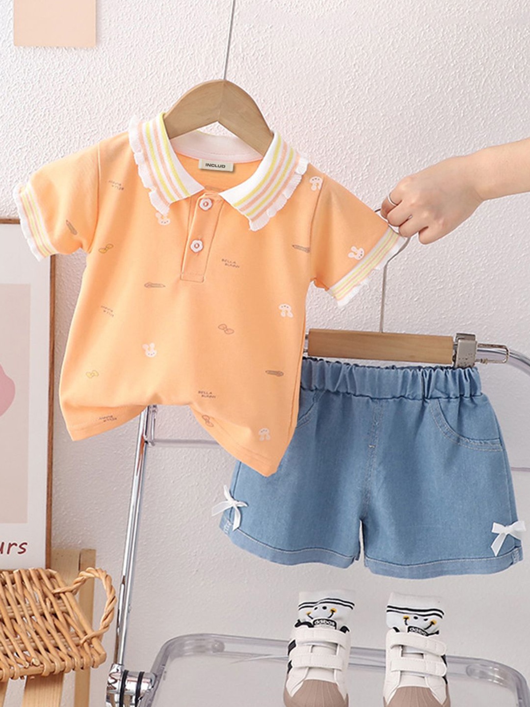 

INCLUD Girls Striped Collar Printed Polo T-Shirt With Denim Shorts, Orange