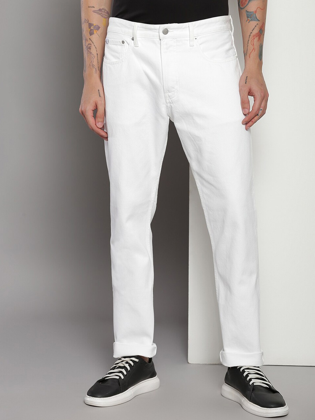 

Calvin Klein Men Straight Fit Pure Cotton Jeans, White