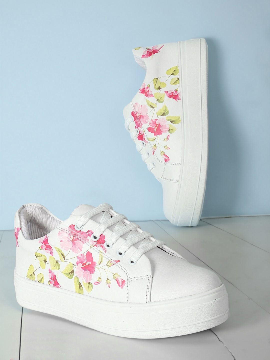 

VENDOZ Women Printed Round Toe Lightweight Patent Leather Sneakers, White