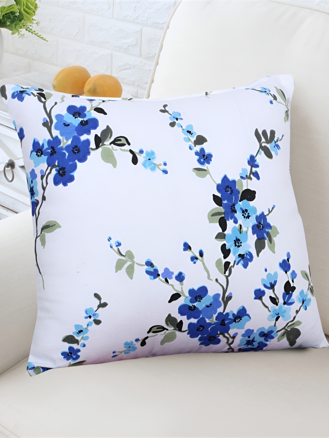 

Texstylers Blue 5 Pieces Floral Square Cushion Covers