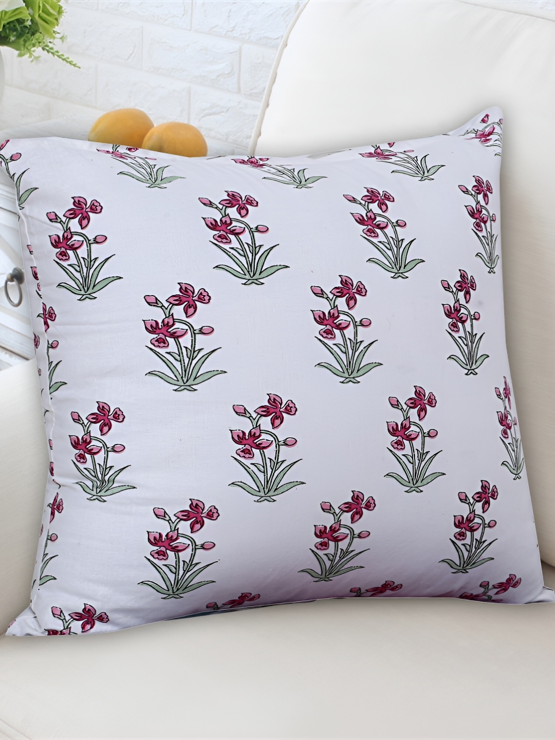 

Texstylers Pink 5 Pieces Floral Square Cushion Covers