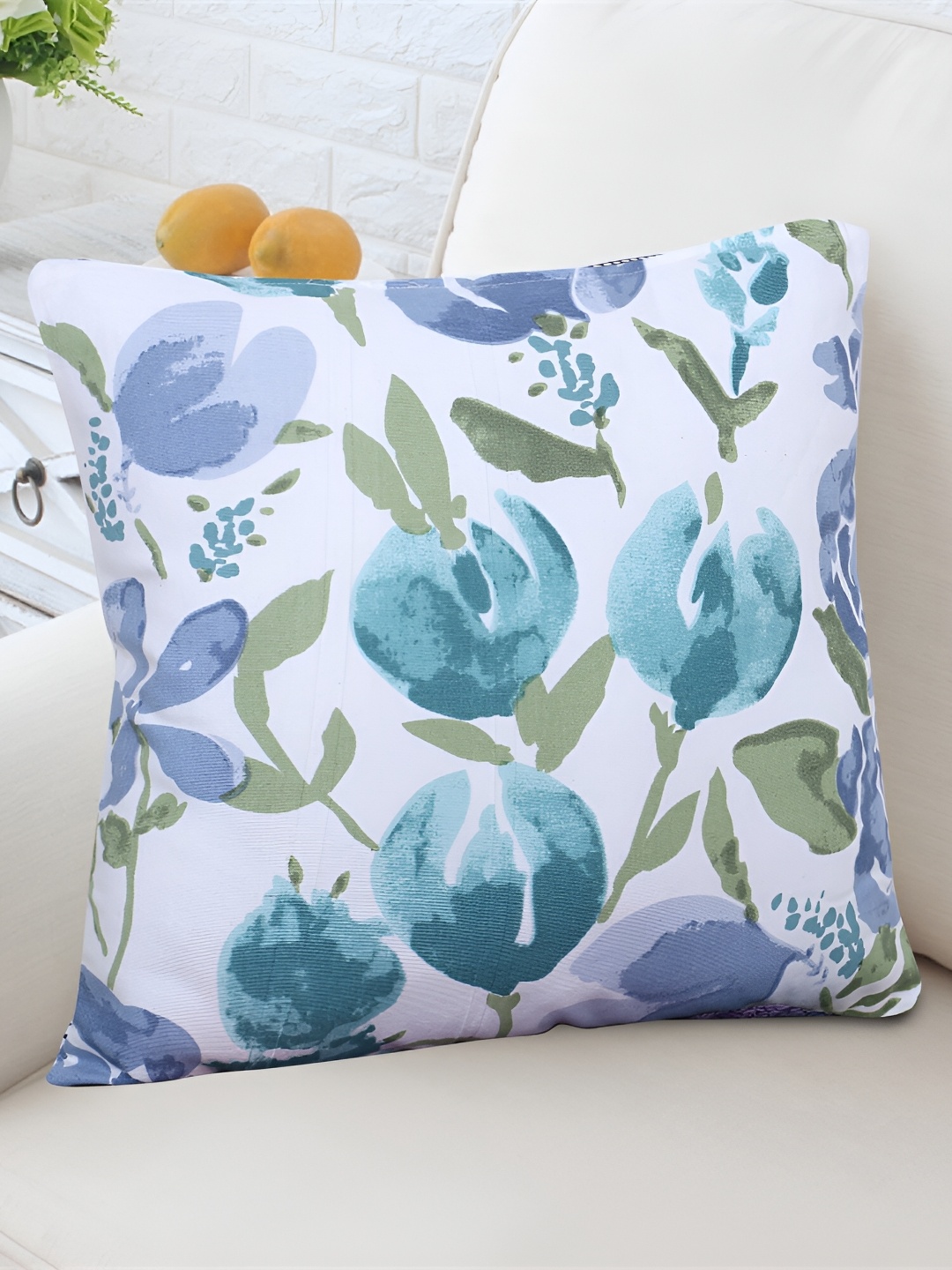 

Texstylers Green 5 Pieces Floral Square Cushion Covers