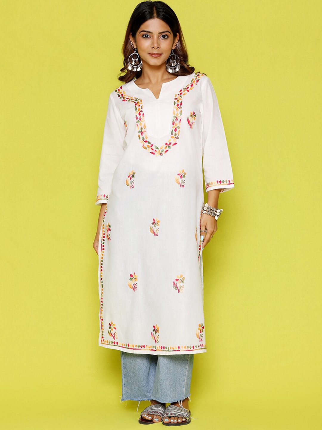 

House of Chikankari Floral Embroidered Straight Cotton Kurta, White